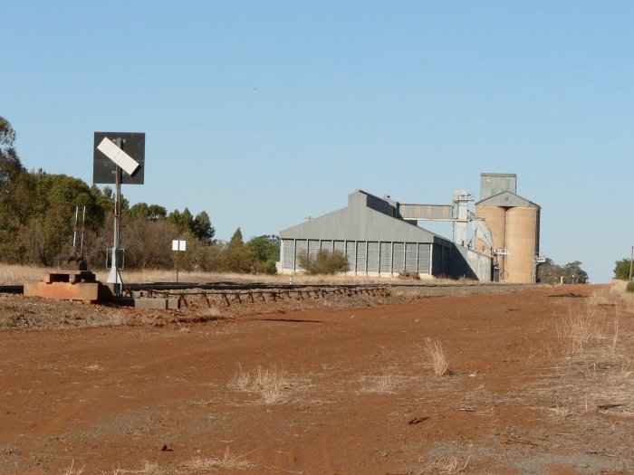 The view looking east of the modern silo complex.