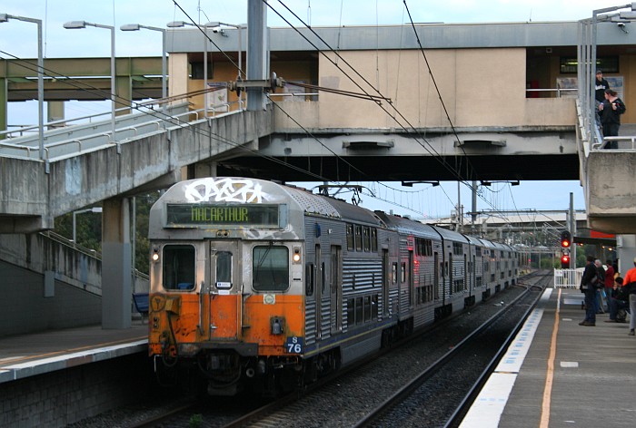 An S-set from Sydney terminates on platform 2.