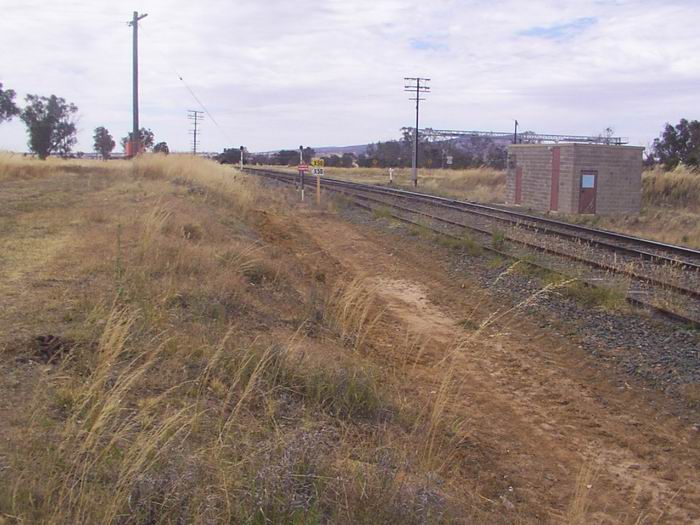 
The station was situated on the opposite (down) side of the line.  No
trace remains today.
