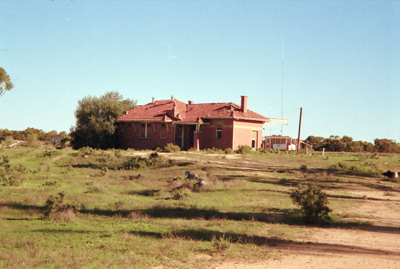 
The fenced off and somewhat vandalised station building.
