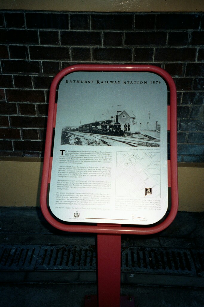 
A heritage sign at the station commemorating its opening when the
Main West line reached here in 1876.
