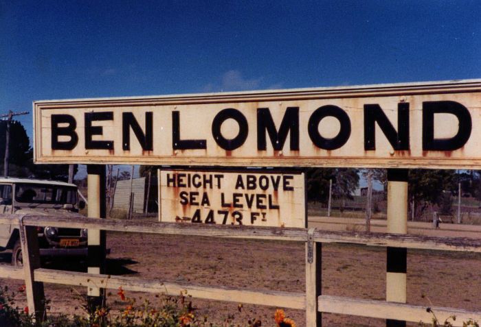 
Ben Lomond station, at 4473 feet above sea level, was the highest
station in NSW before the Ski Tube opened.
