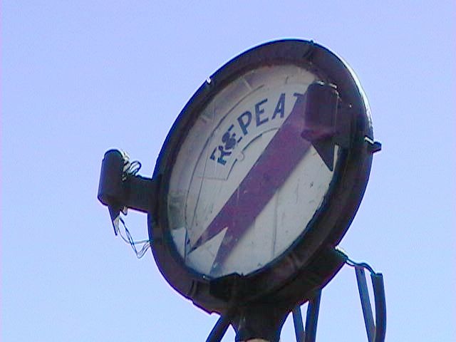 
A repeater signal, facing down trains.
