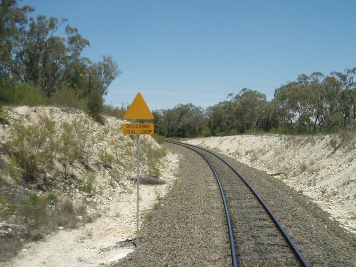 The Landmark signal at the approach to the coal loader loop, 2 Km north of Boggabri Coal Loop, looking south towards Gunnedah.