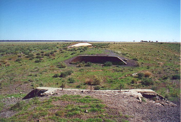 Bringagee once boasted a turntable.  Only the pit remains.  In the
background is the goods platform.
