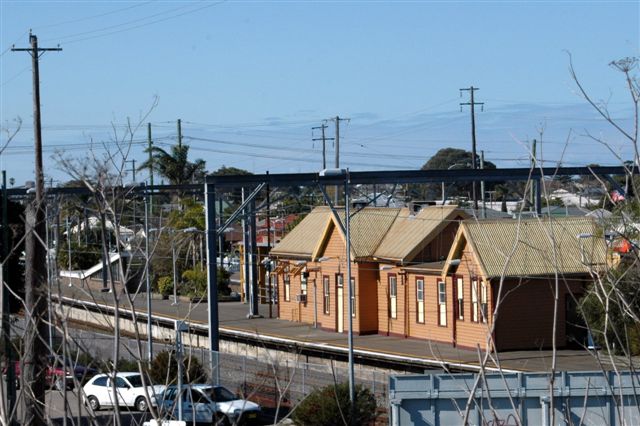 The view looking north towards the station buildings in platform 2/3.