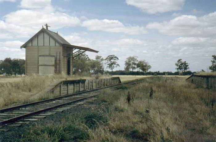 
The station is still present, although the platform is in poor condition.
