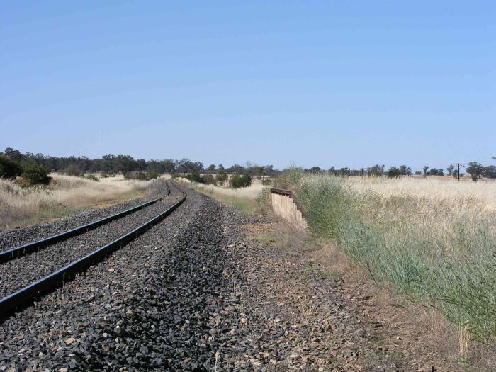 
The view looking north towards Parkes shows the loading bank, now no longer
served by a siding.
