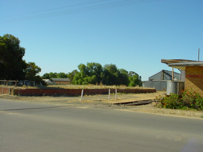 
The view looking north-west from next to the goods shed shows the original
passenger platform.
