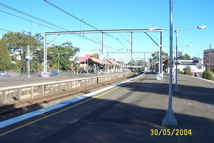 The view looking south along the platforms.