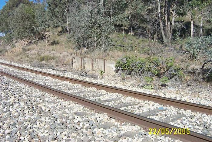 
Possibly the remains of the platform for the Goodlet and Smith storage bins,
which were served by an inclined cable tramway.
