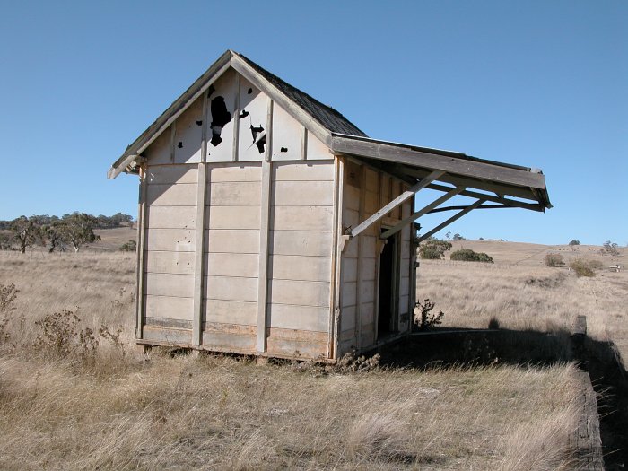 A side-on view of the standard Pc.1 concrete station building.