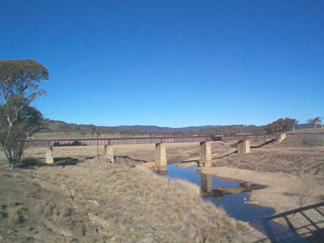 
Another view of the Molonglo River bridge.
