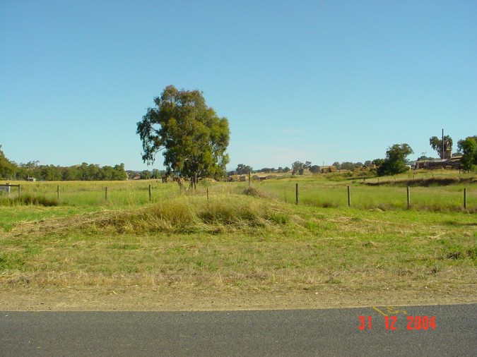 
The formation as it approaches the station in the up direction.
