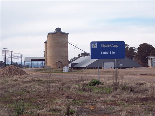 
The entrance to the GrainCorp silo which is still in use.
