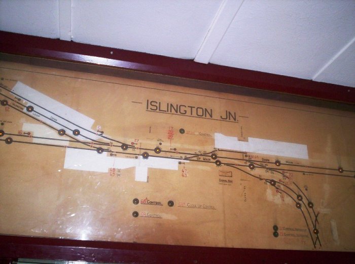 The indicator diagram in the signal box.