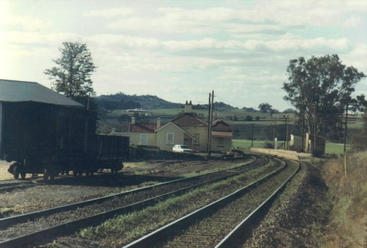 
A late afternoon shot of Menangle station.
