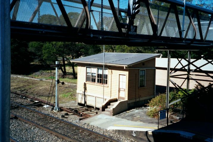 The Mittagong Signal Box is nestled under the footbridge at the northern end of
the down platform.
