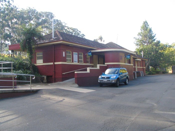 The entrance to Nambucca Heads station.