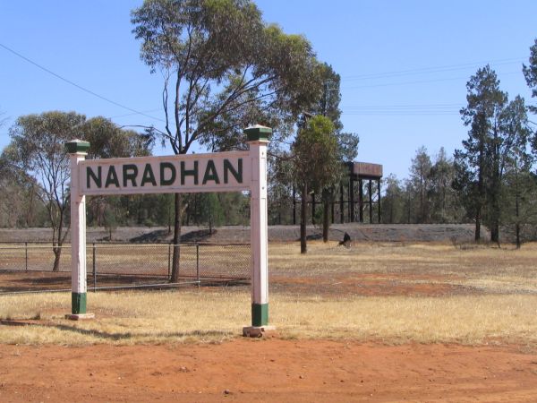 An impressive sign at the entrance to the Naradhan railway precinct.