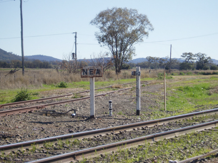 The nameboard and kilometre peg at Nea Silo.