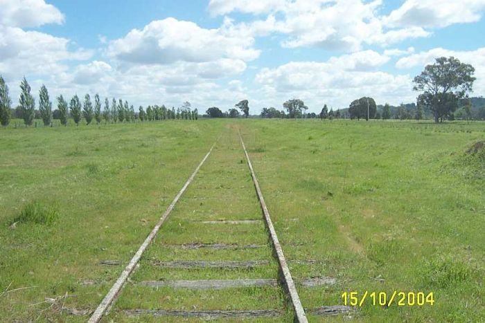
The location of Ralvona.  The passenger platform is marked by a low mound
on the left, with a similar mound on the right being the loading bank.
