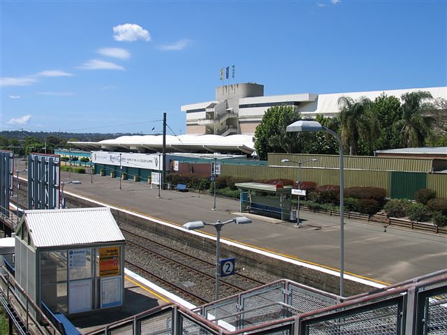 
The view looking across to platform 1, with the racecourse stands in the
background.
