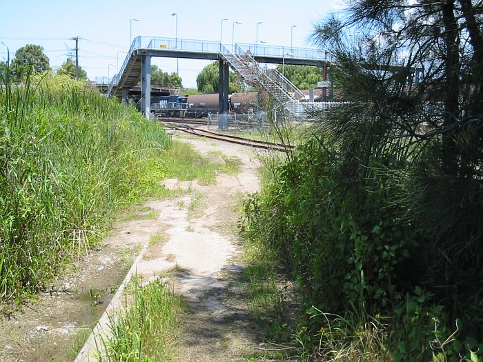 
The approach to the junction.  The line in the right foreground is
Tolls Siding.
