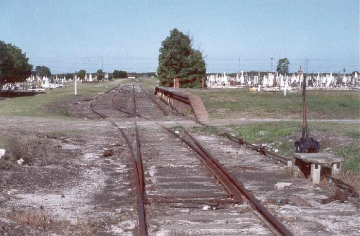 
The station and loop, and up lever frame are still substantially intact,
in this view taken 7 years after the short branch was closed.
