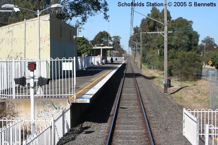 A view of the single platform at Schofields looking towards Sydney.