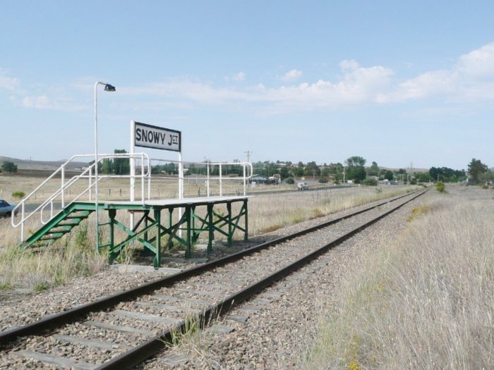 The view of the short platform near the former junction to the Snowy Mountains Sidings.