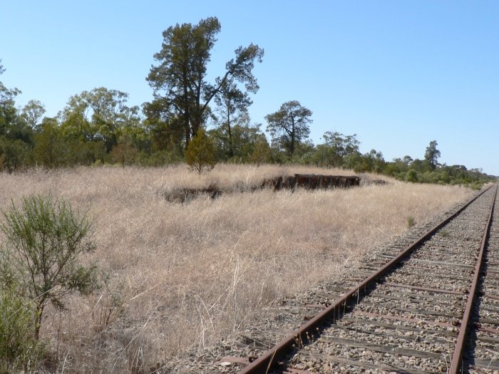 A closer view of the loading bank.