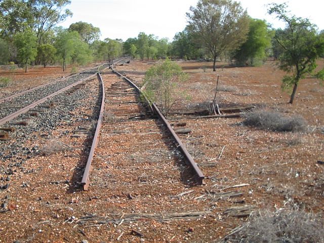 
The up end of the lifted siding.
