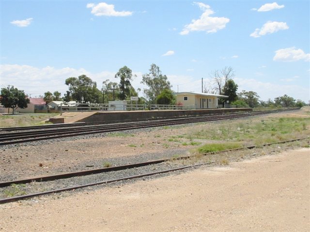 The view looking across towards the station, in the direction of Bourke.