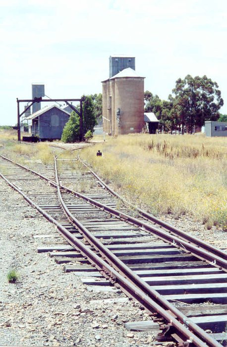 The view from the Sydney end looking towards the Goods and Silo siding.