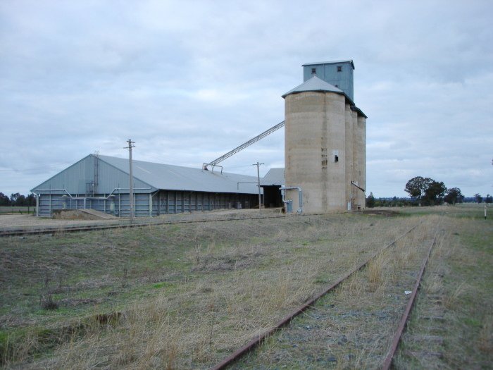 The view looking west towards the silos on the grain siding.