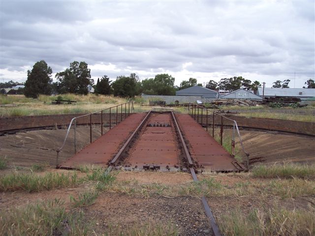 The view of the turntable looking towards the end of the turntable road.
