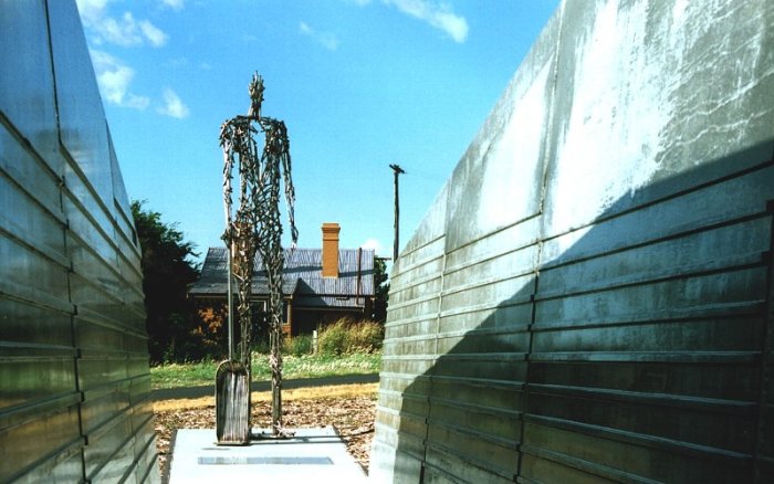 One of the statues at the Australian Railway Monument.