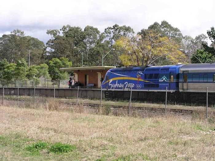 
A Sydney-bound XPT approaches the station.
