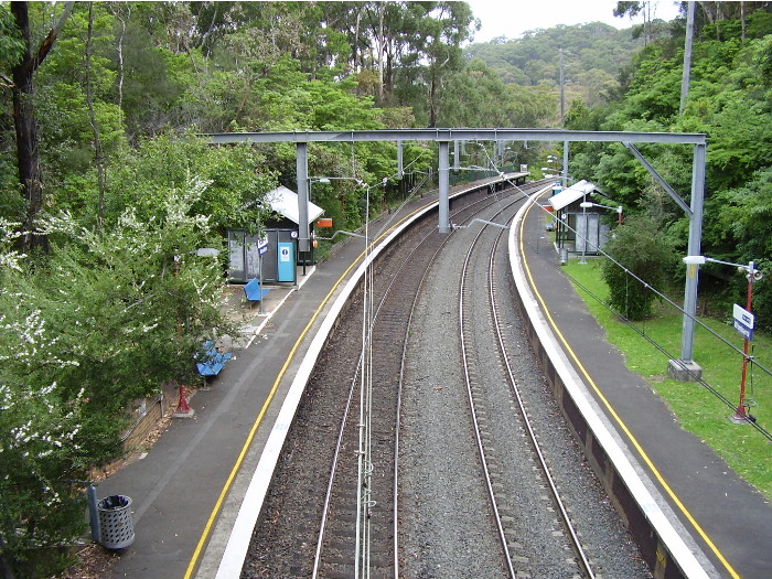 Wombarra station from the road bridge at the up end of the station looking towards Wollongong.