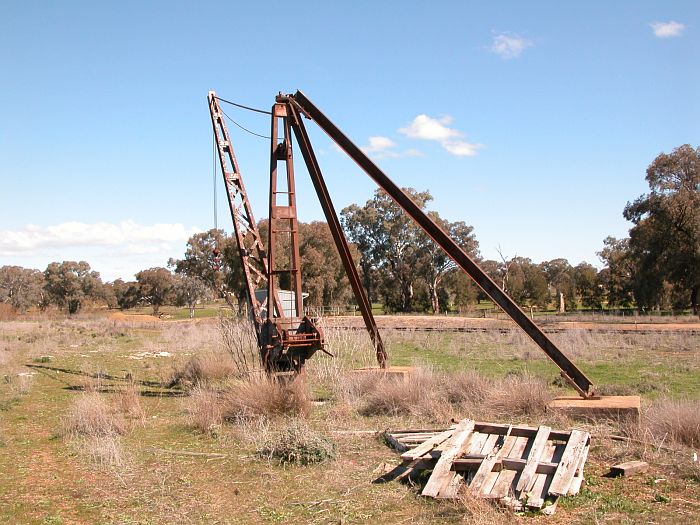 
The jib crane in the yard has some unusual bracing.
